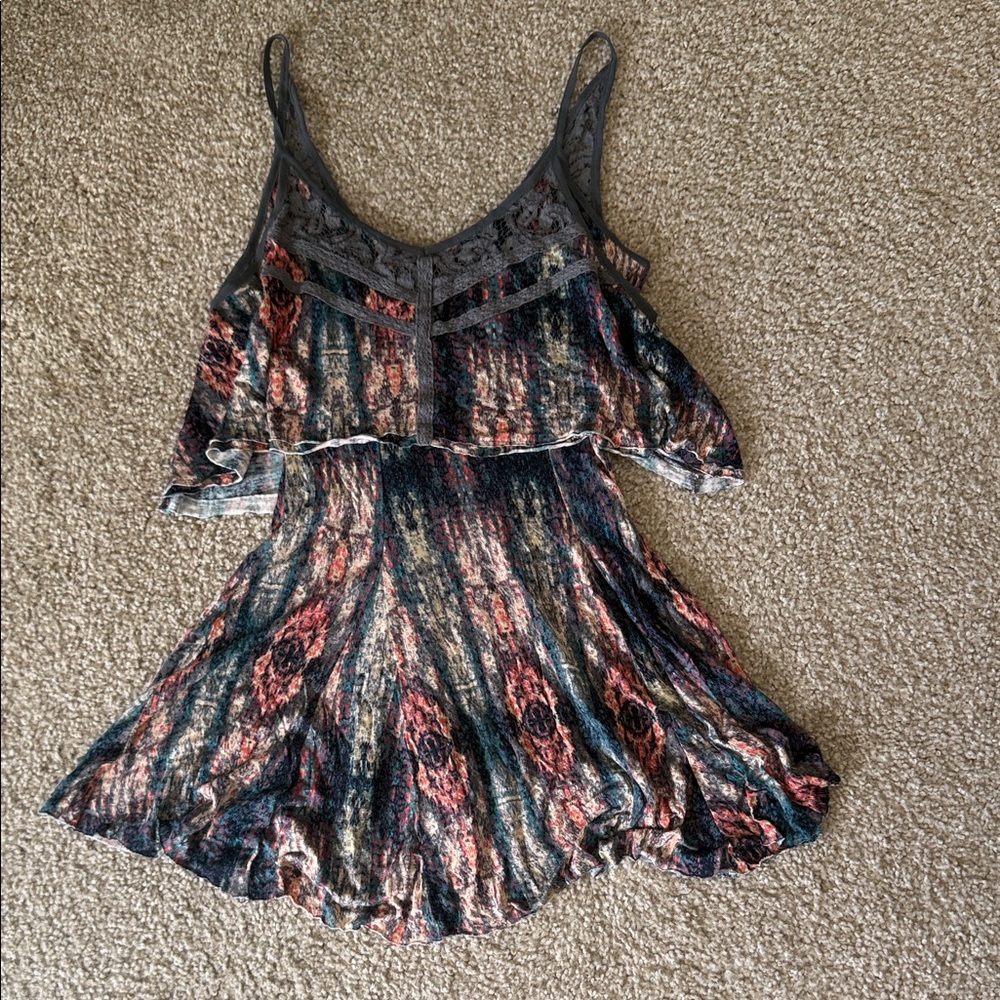 Ecote Unique Flowy Blue and Gray Patterned Layered Mini Dress or Top Size XS